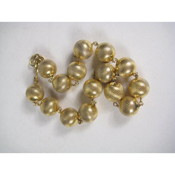 Monet Station Beaded Goldtone Chain Necklace 19 Inch Vintage 1960 1950 Statement - Picture 2 of 9